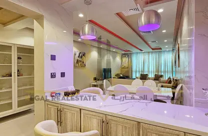 Apartment - 2 Bedrooms - 3 Bathrooms for rent in Zig Zag Tower A - Zig Zag Towers - West Bay - Doha