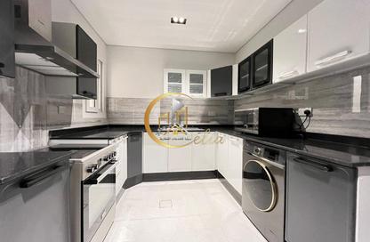 Apartment - 3 Bedrooms - 3 Bathrooms for rent in Old Airport Residential Apartments - Old Airport Road - Doha