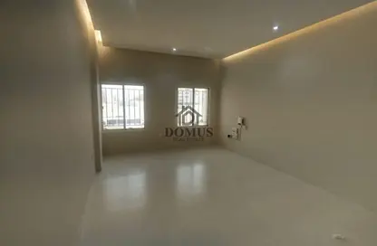 Apartment - 2 Bedrooms - 2 Bathrooms for rent in Al Zubair Bakkar Street - Al Sadd - Doha