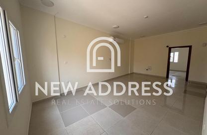 Apartment - 2 Bedrooms - 2 Bathrooms for rent in Fereej Kulaib - Doha