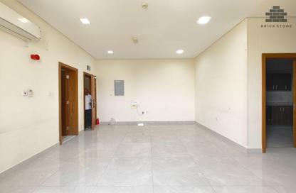 Apartment - 2 Bedrooms - 2 Bathrooms for rent in Muntazah 7 - Al Muntazah - Doha
