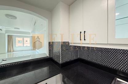 Apartment - 2 - 3 for sale in East Porto Drive - Porto Arabia - The Pearl Island - Doha Apartment - 2 - 3 for sale in East Porto Drive - Porto Arabia - The Pearl Island - Doha