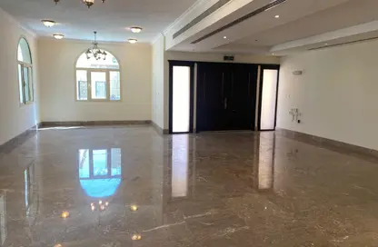 Apartment - 5 Bedrooms - 6 Bathrooms for rent in Al Nuaija Street - Al Hilal West - Al Hilal - Doha