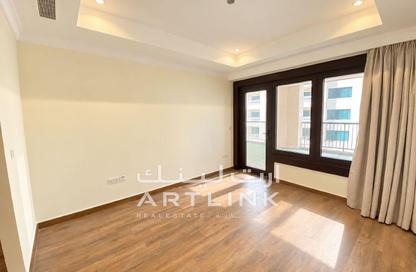 Apartment - 1 - 2 for sale in Tower 24 - Porto Arabia - The Pearl Island - Doha Apartment - 1 - 2 for sale in Tower 24 - Porto Arabia - The Pearl Island - Doha