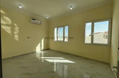 Apartment - 1 Bedroom - 1 Bathroom for rent in Madinat Khalifa South - Madinat Khalifa - Doha