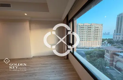 Apartment - 1 Bedroom - 2 Bathrooms for rent in West Porto Drive - Porto Arabia - The Pearl Island - Doha