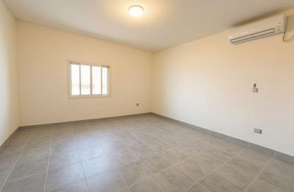Villa - 4 - 4 for rent in Al Sadd Road - Al Sadd - Doha