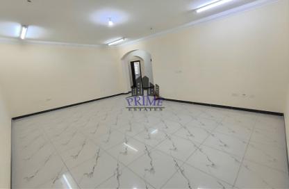 Villa - 5 - 5 for rent in Ain Khaled Villas - Ain Khaled - Doha