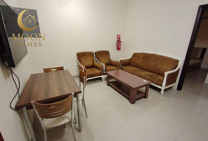 999640 - Property Image 2