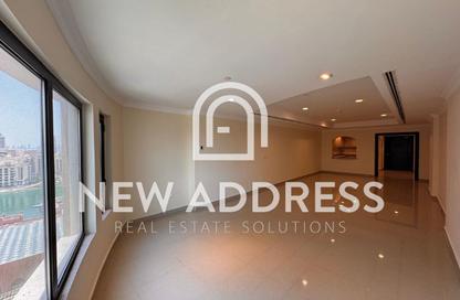 Apartment - 1 Bedroom - 2 Bathrooms for rent in East Porto Drive - Porto Arabia - The Pearl Island - Doha