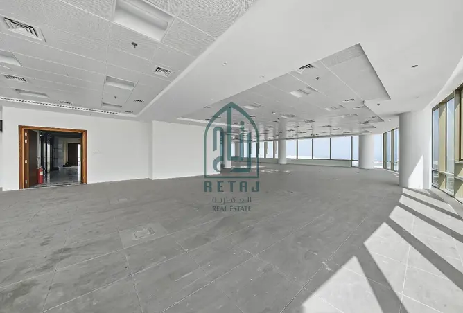 53521411 - Property Image 2