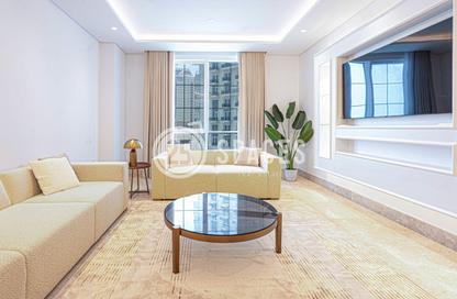 Apartment - 2 Bedrooms - 3 Bathrooms for rent in Floresta Gardens - Floresta Gardens - The Pearl Island - Doha