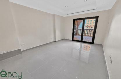 Apartment - 1 Bedroom - 2 Bathrooms for rent in West Porto Drive - Porto Arabia - The Pearl Island - Doha Apartment - 1 Bedroom - 2 Bathrooms for rent in West Porto Drive - Porto Arabia - The Pearl Island - Doha