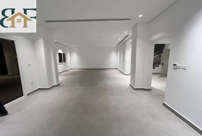 53188600 - Property Image 2