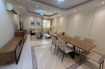 Apartment - 2 Bedrooms - 3 Bathrooms for rent in Al Sadd Road - Al Sadd - Doha