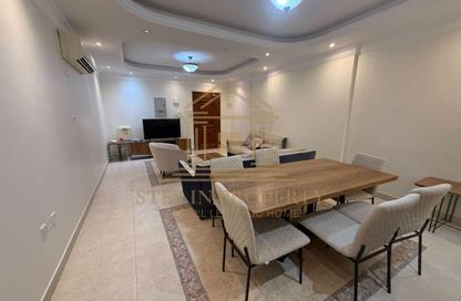 Apartment - 2 Bedrooms - 3 Bathrooms for rent in Al Sadd Road - Al Sadd - Doha