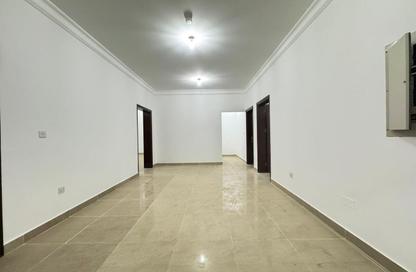 Apartment - 3 Bedrooms - 2 Bathrooms for rent in Fereej Bin Mahmoud North - Fereej Bin Mahmoud - Doha