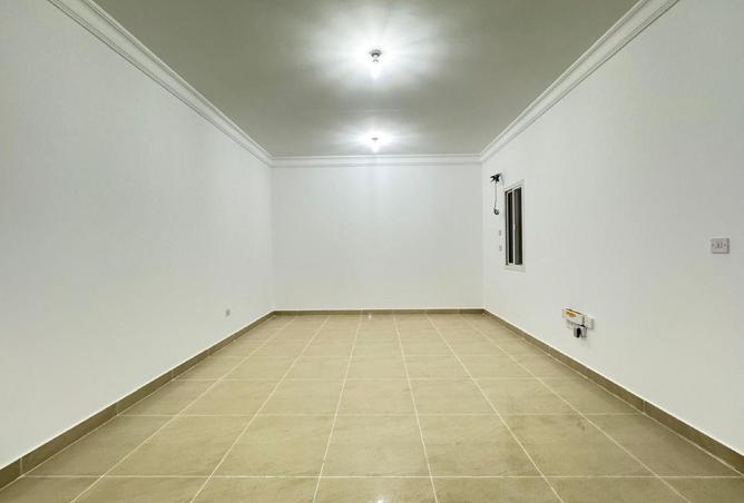 56621137 - Property Image 3