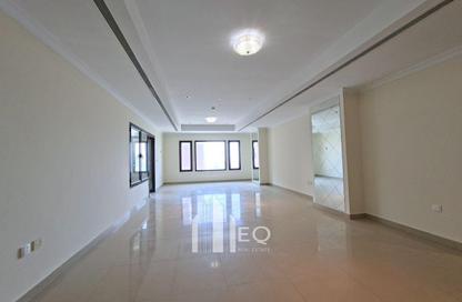 Apartment - 2 Bedrooms - 2 Bathrooms for rent in East Porto Drive - Porto Arabia - The Pearl Island - Doha Apartment - 2 Bedrooms - 2 Bathrooms for rent in East Porto Drive - Porto Arabia - The Pearl Island - Doha