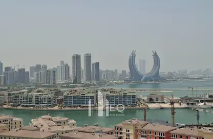 Apartment - 2 Bedrooms - 2 Bathrooms for rent in East Porto Drive - Porto Arabia - The Pearl Island - Doha