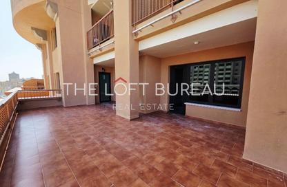 Apartment - 2 Bedrooms - 4 Bathrooms for rent in West Porto Drive - Porto Arabia - The Pearl Island - Doha