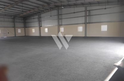 Warehouse - Studio - 5 Bathrooms for rent in East Industrial Street - Birkat Al Awamer - Al Wakra