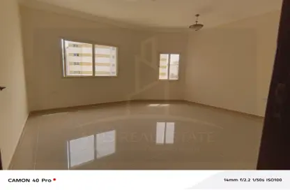 Apartment - 3 Bedrooms - 3 Bathrooms for rent in Al Mansoura - Al Mansoura - Doha