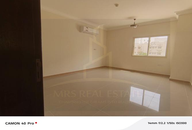 53521005 - Property Image 3