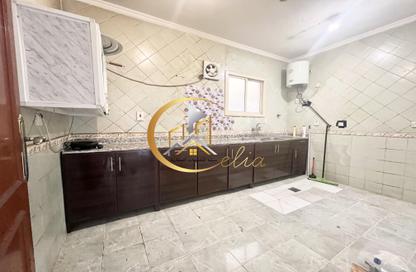 Apartment - 3 Bedrooms - 3 Bathrooms for rent in Fereej Kulaib - Doha Apartment - 3 Bedrooms - 3 Bathrooms for rent in Fereej Kulaib - Doha