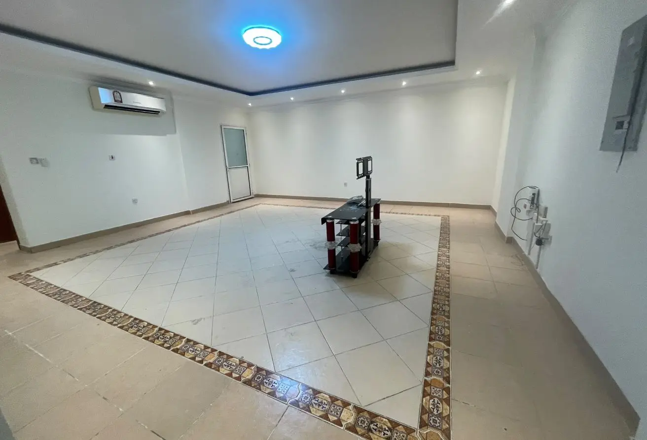 63866795 - Property Main Image