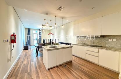 Apartment - 2 Bedrooms - 3 Bathrooms for rent in Floresta Gardens - Floresta Gardens - The Pearl Island - Doha