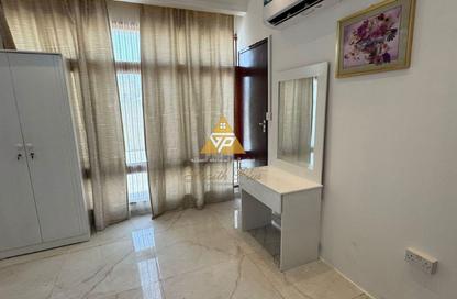 Apartment - Studio - 1 Bathroom for rent in Muaither Area - Al Rayyan - Doha