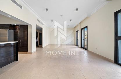 Apartment - 2 Bedrooms - 3 Bathrooms for rent in Carnaval - Qanat Quartier - The Pearl Island - Doha