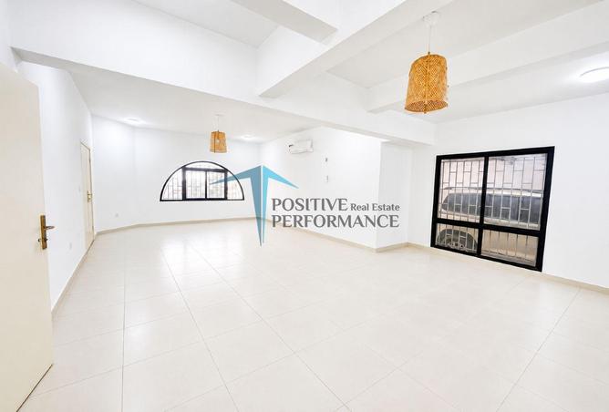 58202882 - Property Main Image