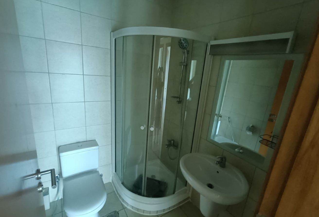 Luxury 2 BHK Apartment in Zig Zag Tower Lusail thumbnail 12