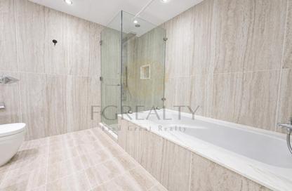 Apartment - 2 Bedrooms - 3 Bathrooms for rent in Viva West - Viva Bahriyah - The Pearl Island - Doha