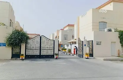 Compound - 5 Bedrooms - 6 Bathrooms for rent in Al Dhakhira - Al Thakhira - Al Khor