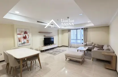 Apartment - 1 Bedroom - 2 Bathrooms for rent in Porto Arabia - The Pearl Island - Doha