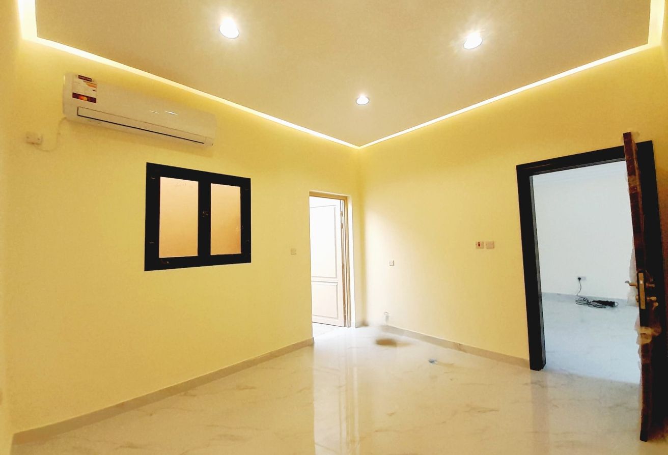 Fully Renovated Apartment Near Shops, City View