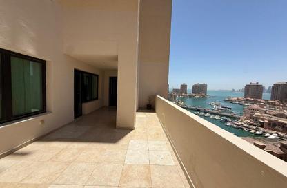 Apartment - 2 Bedrooms - 3 Bathrooms for rent in East Porto Drive - Porto Arabia - The Pearl Island - Doha Apartment - 2 Bedrooms - 3 Bathrooms for rent in East Porto Drive - Porto Arabia - The Pearl Island - Doha