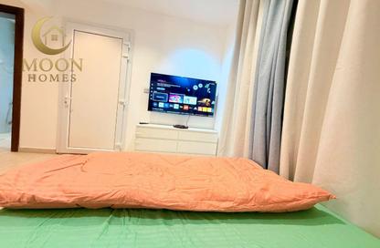Apartment - Studio - 1 for rent in Madinat Khalifa South - Madinat Khalifa - Doha