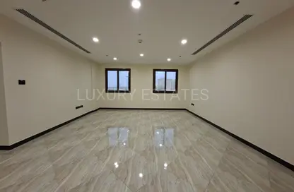 Apartment - 2 Bedrooms - 3 Bathrooms for rent in Artan Residence Apartments Fox Hills 150 - Fox Hills - Lusail