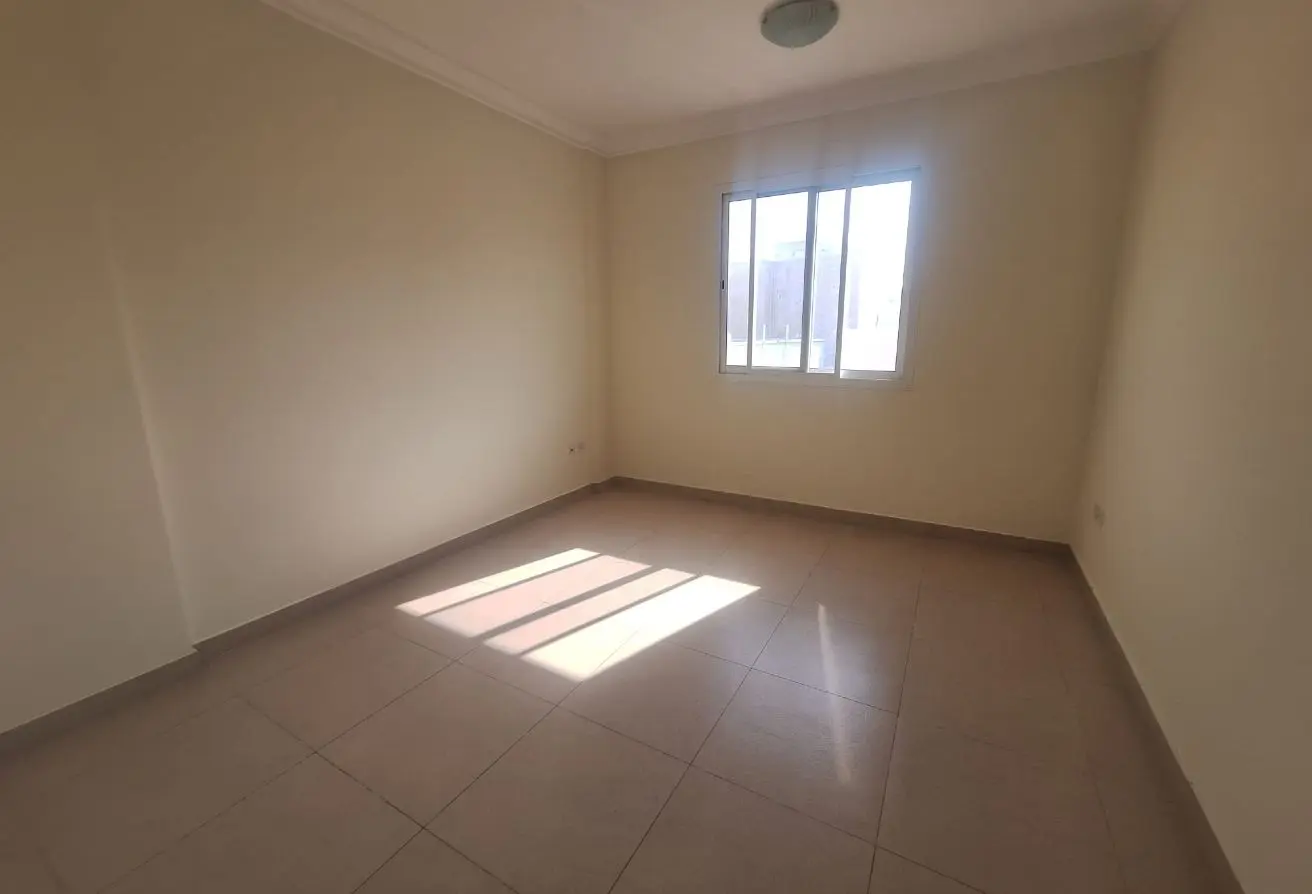 61171089 - Property Main Image