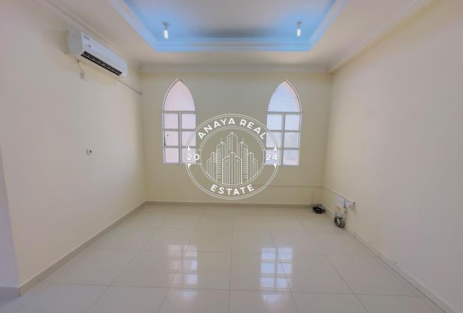 57304159 - Property Image 2