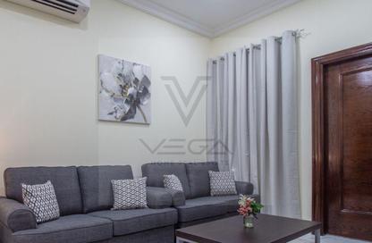 Apartment - 2 Bedrooms - 1 Bathroom for rent in Al Sadd Road - Al Sadd - Doha