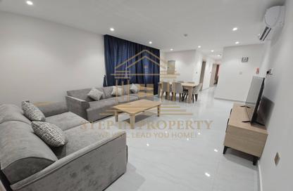 Apartment - 3 Bedrooms - 3 Bathrooms for rent in Abu Jabair Street - Al Muntazah - Doha