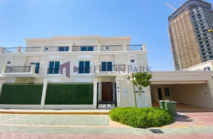 مجمع سكني - 6 غرف نوم - 6 حمامات للايجار في حدائق فلورستا - حدائق فلورستا - جزيرة اللؤلؤة - الدوحة