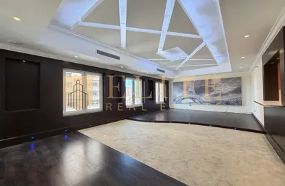 Apartment - 3 Bedrooms - 4 Bathrooms for rent in East Porto Drive - Porto Arabia - The Pearl Island - Doha