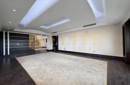 Apartment - 3 Bedrooms - 4 Bathrooms for rent in East Porto Drive - Porto Arabia - The Pearl Island - Doha