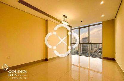 Apartment - 2 Bedrooms - 2 Bathrooms for rent in Marina Residences 195 - Marina District - Lusail